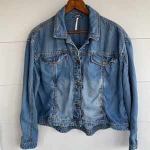 Free People High Low Crop Jeans Jacket Size XS